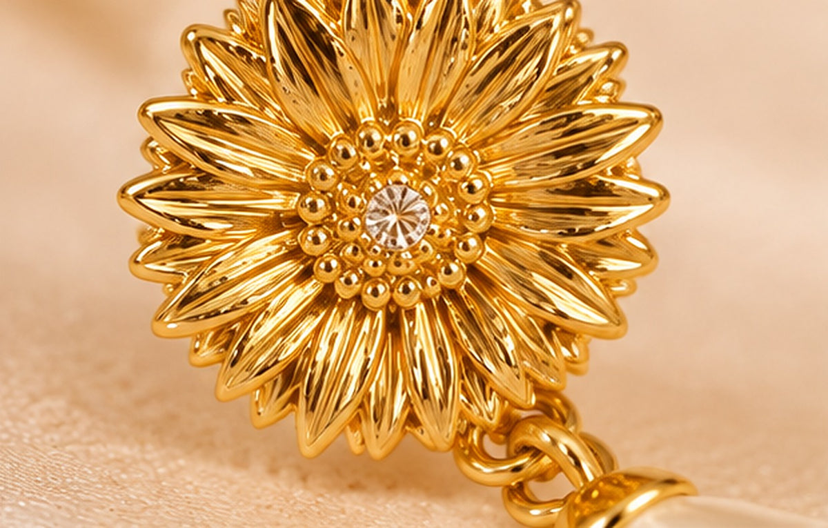 Detalle de la flor dorada